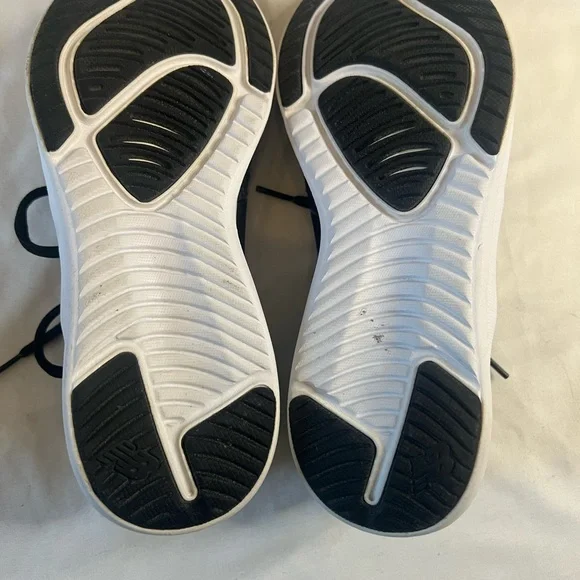 New Balance Women’s Nergize Sport V1 Black Cross-Training Sneakers - Picture 4 of 4